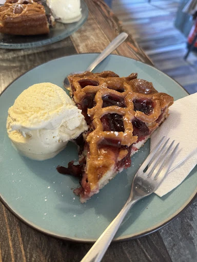 Le Petit Café photo 2