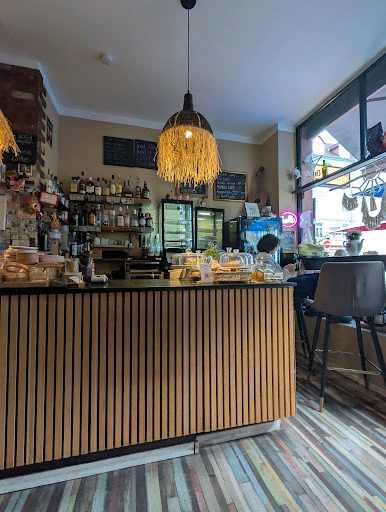 Le Petit Café photo 7